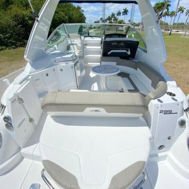 2017 Monterey 295 sport yacht