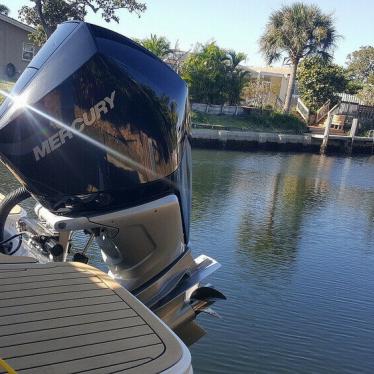 2020 Sea Ray sdx 250 outboard