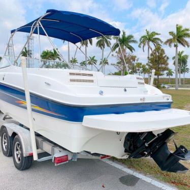 2005 Bayliner 249 sd