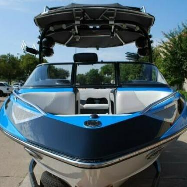 2006 Malibu wakesetter 247 lsv