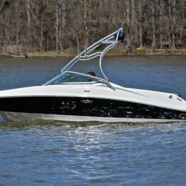 2007 Sea Ray 210 select