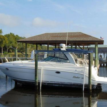 2005 Rinker fiesta vee 312