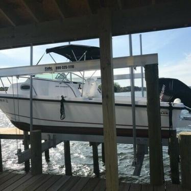 2006 Boston Whaler boston whaler 205 conquest