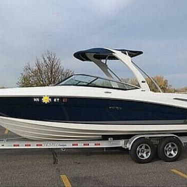 2011 Sea Ray 250 slx