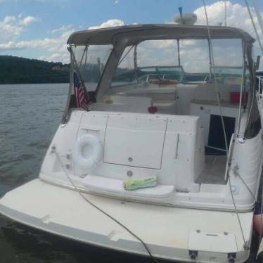 2006 Rinker 320 express cruiser