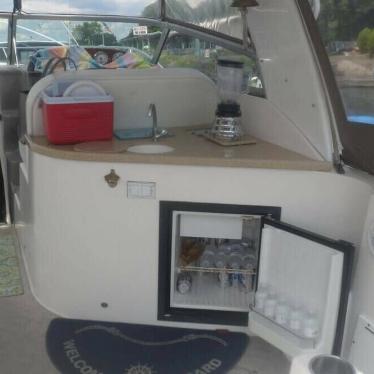 2006 Rinker 320 express cruiser