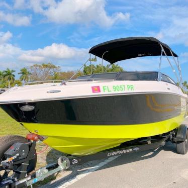 2014 Four Winns sundowner 215 rs series