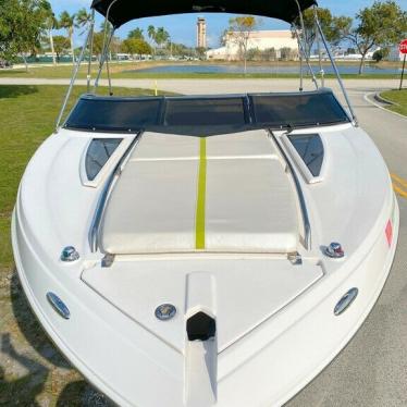 2014 Four Winns sundowner 215 rs series