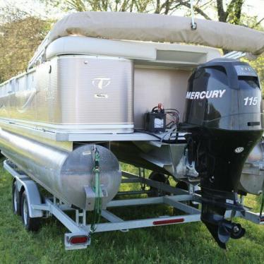 2010 Tahoe lt-2500 mercury 4 stroke