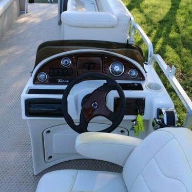 2010 Tahoe lt-2500 mercury 4 stroke