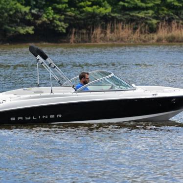 2011 Bayliner 175 br