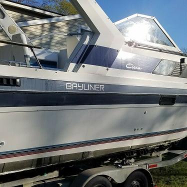 1986 Bayliner 2650