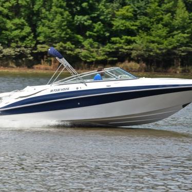 2006 Four Winns 260 horizon