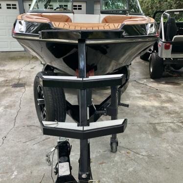 2019 Nautique