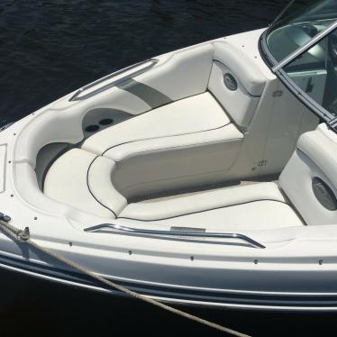 2011 Rinker 5.0mpi