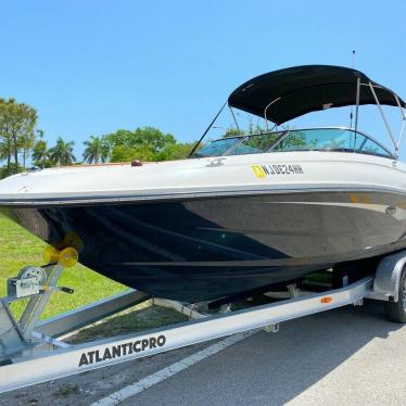 2015 Sea Ray 240 sundeck outboard