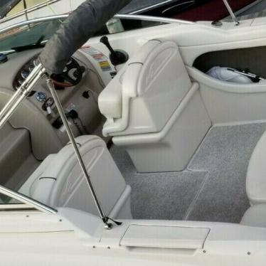 2004 Sea Ray 215 weekender