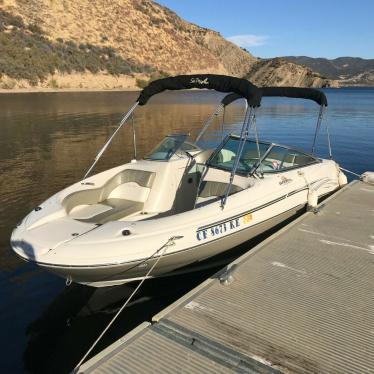 2006 Sea Ray 200 sundeck