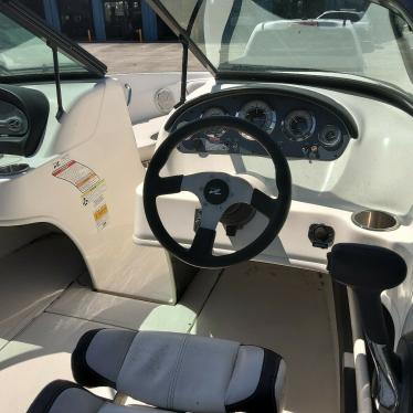 2012 Sea Ray 205 sport