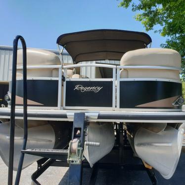 2011 Sun Tracker party barge 25 xp3 pontoon boat (regency edition