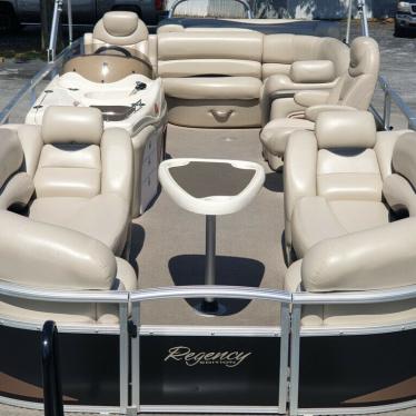 2011 Sun Tracker party barge 25 xp3 pontoon boat (regency edition