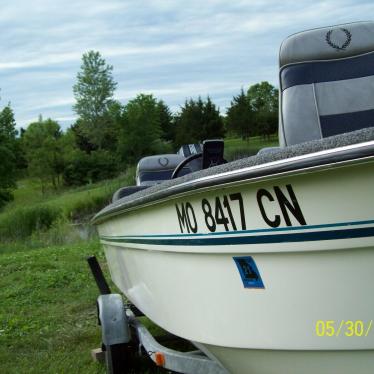 1991 Bayliner 1500 trophy sport utility