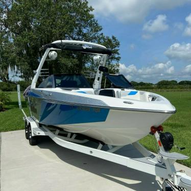 2019 Malibu wakesetter 23 lsv