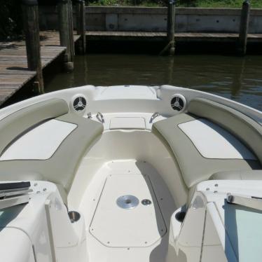 2006 Sea Ray 240 sundeck - one owner - inside stored