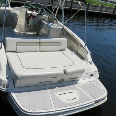 2010 Sea Ray 280 sundeck - one owner - dry stored - 496 mag