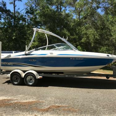 2011 Sea Ray 205 sport