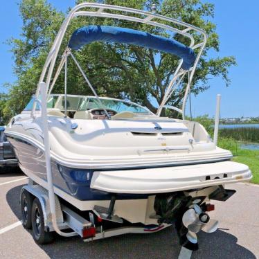 2006 Sea Ray 240 sundeck