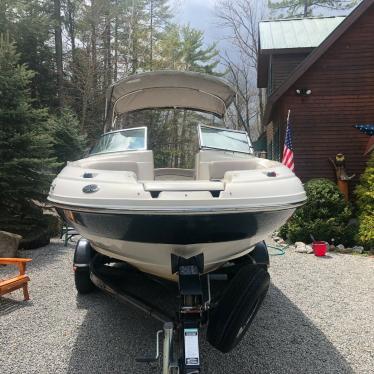 2006 Sea Ray 240 sundeck - one owner - inside stored