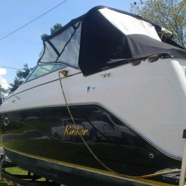 2004 Rinker fiesta vee