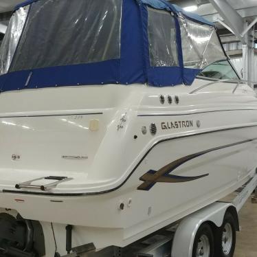 2005 Glastron 279