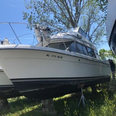 1987 Carver mariner 2897