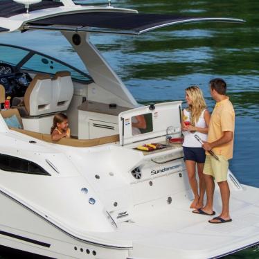 2014 Sea Ray 350 sundancer