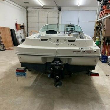 2008 Sea Ray 3 liter inboard outboard