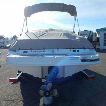 2011 Sea Ray sundeck