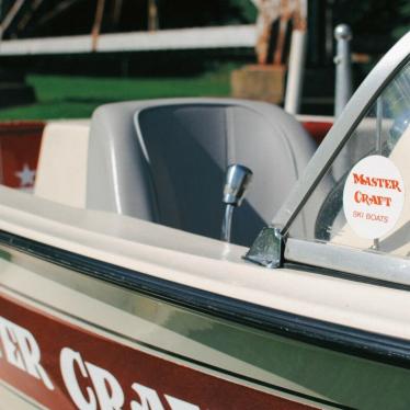 1977 Mastercraft ford 351 v8