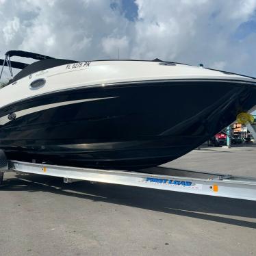 2011 Sea Ray 260 sundeck