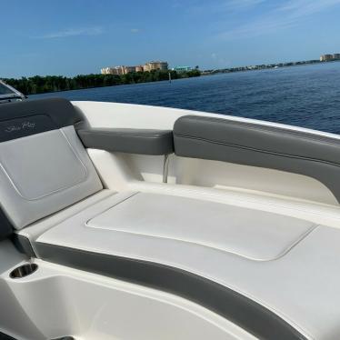 2011 Sea Ray 260 sundeck