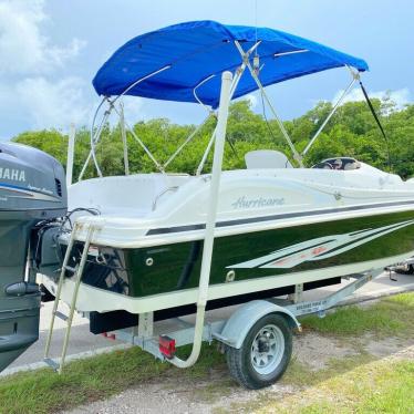 2011 Hurricane sundeck sport 188