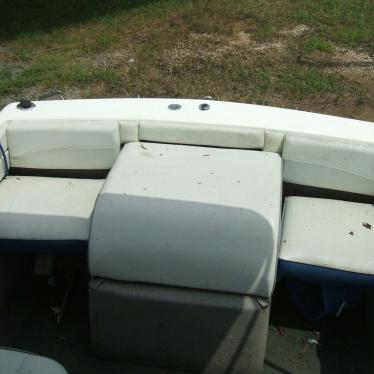 2004 Bayliner 192