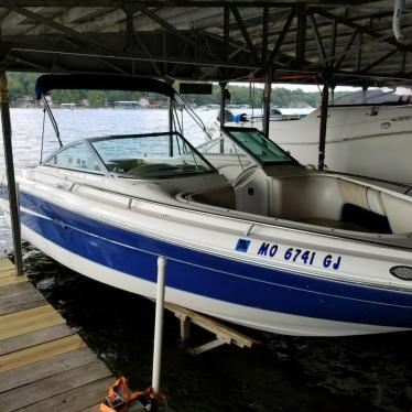 1995 Sea Ray 220br