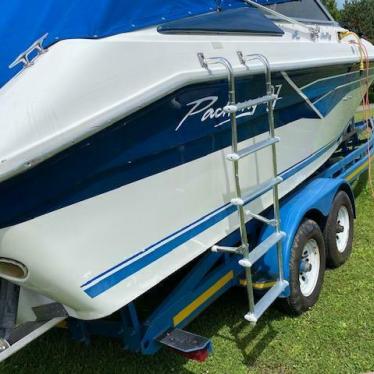 1990 Sea Ray pachanga 27 twin