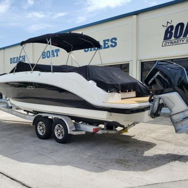 2020 Sea Ray sdx 250 outboard