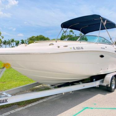 2017 Hurricane 2200 sundeck