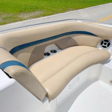 2017 Hurricane 2200 sundeck