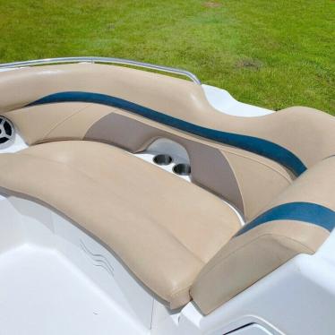 2017 Hurricane 2200 sundeck