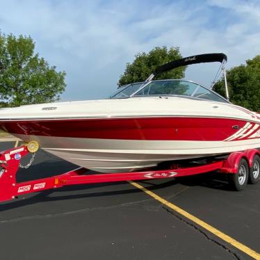 2011 Sea Ray 205 sport